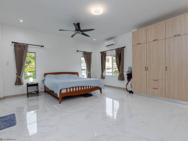 place photo 49
