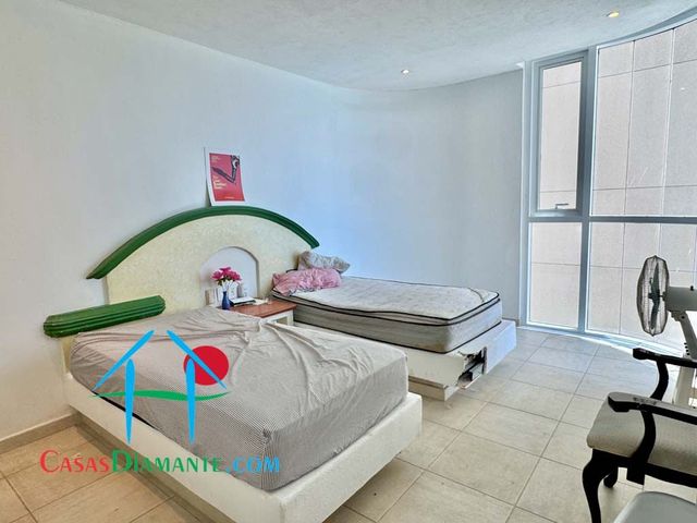 place photo 40