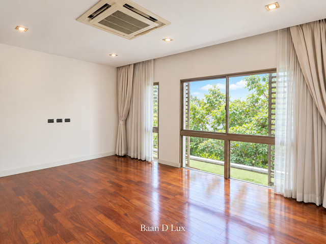 place photo 62