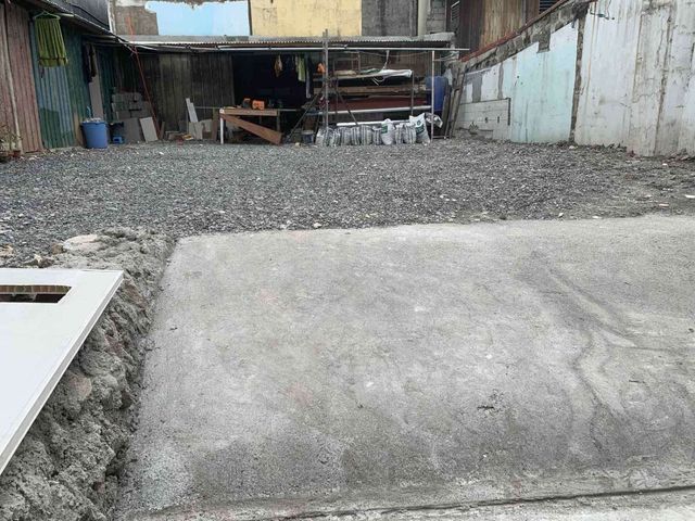 240 sqm Residential Lot for Sale at La Loma Quezon City