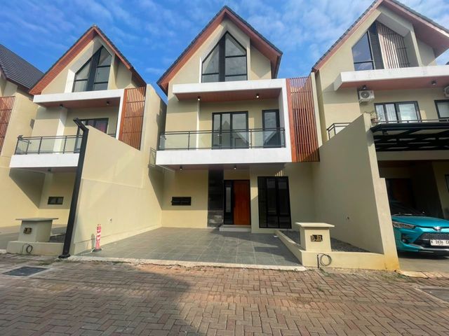 RUMAH TYPE SCANDINAVIAN, HARGA BERSAHABAT LOKASI STRATEGIS