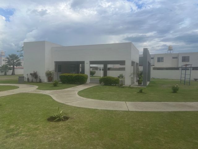 place photo 53