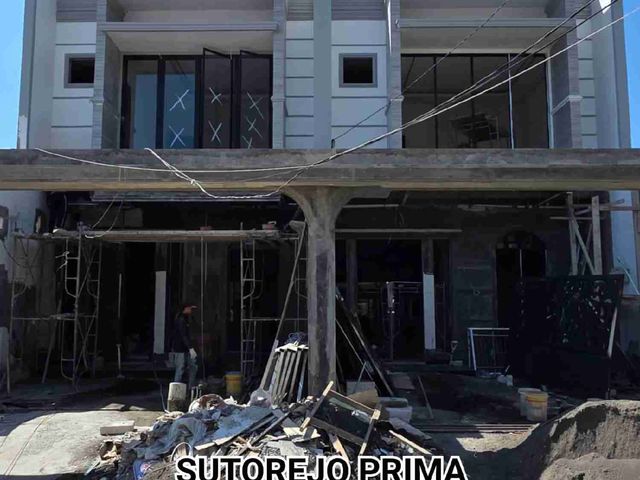 DIJUAL RUMAH BARU SUTOREJO PRIMA 2 LANTAI