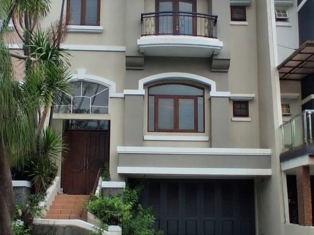 Disewakan Rumah Bagus Lokasi Strategis di Sunter