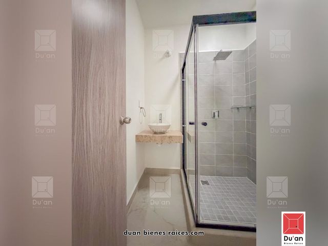 place photo 59