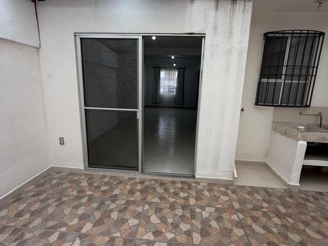 place photo 38