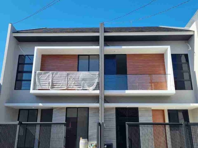 rumah baru wisma mukti. klampis. dkt manyar. Kertajaya.