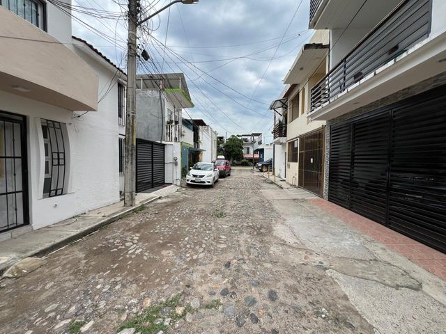 place photo 18