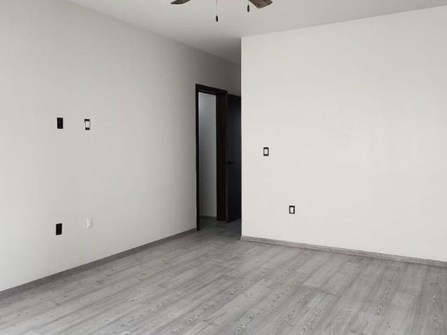 place photo 48