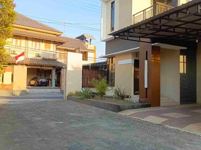RUMAH SLEMAN YOGYAKARTA JALAN KALIURANG KM 9
