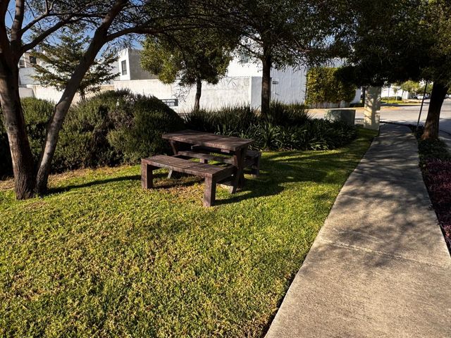 place photo 44