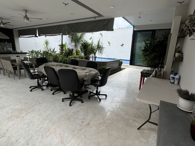 place photo 48