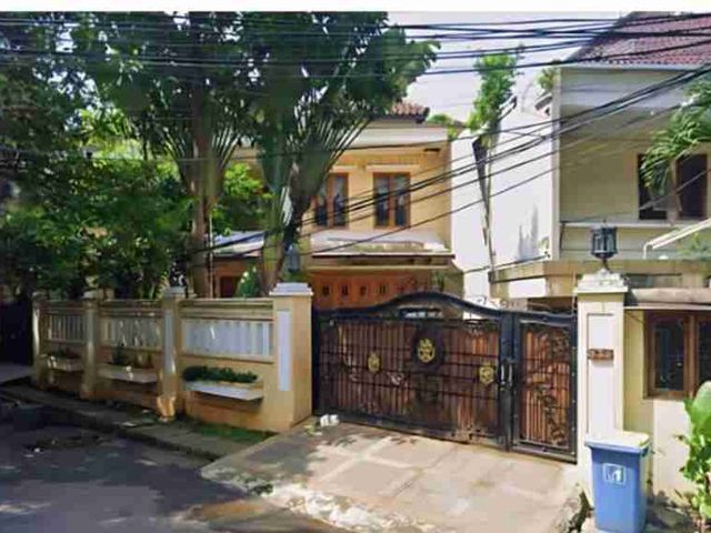 Rumah di menteng dibawah pasaran