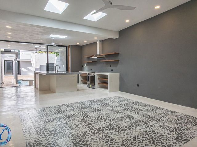 place photo 73