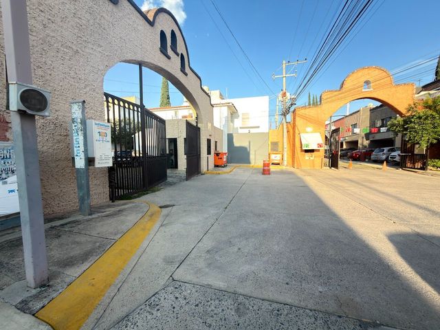 place photo 21