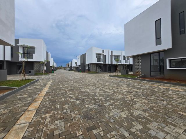 place photo 48