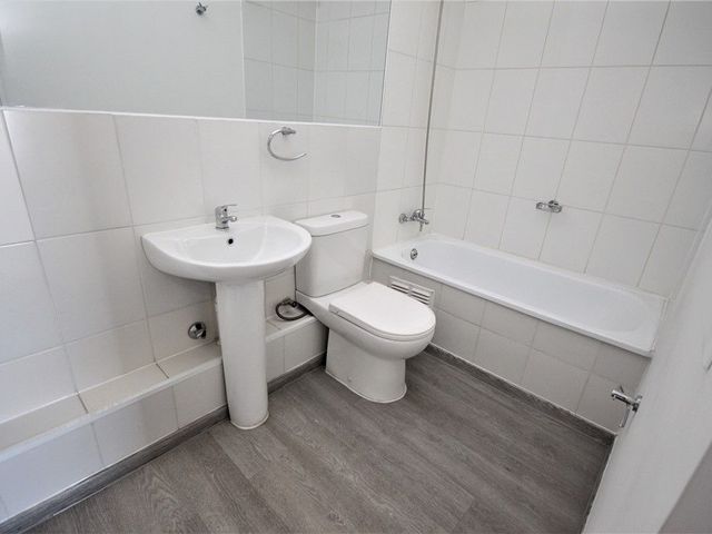 place photo 25