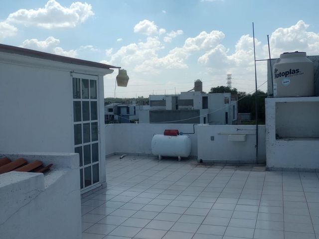 place photo 30