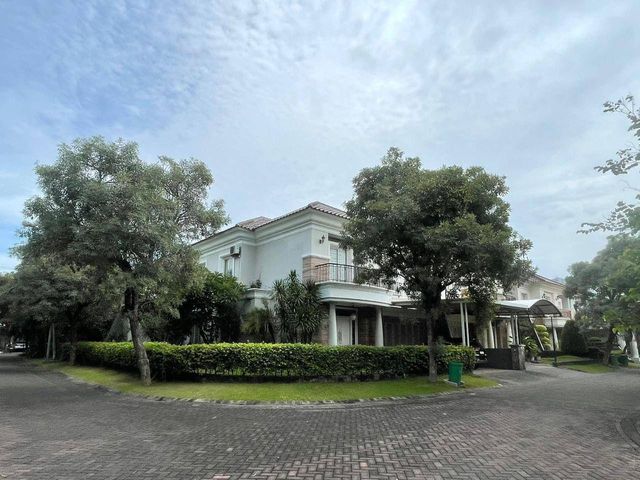 MURAH POSISI HOOK Rumah Wisata Bukit Mas Jalan Row Besar Hdp Selatan Barat