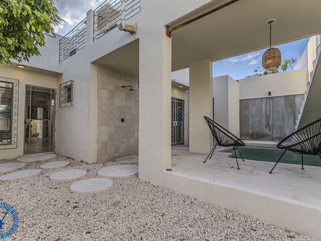 place photo 58
