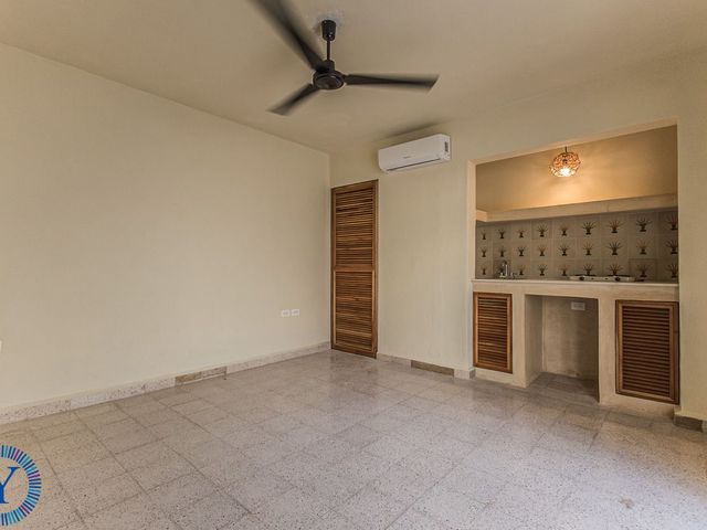 place photo 70