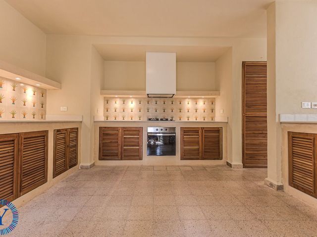 place photo 79
