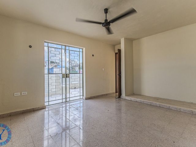 place photo 83