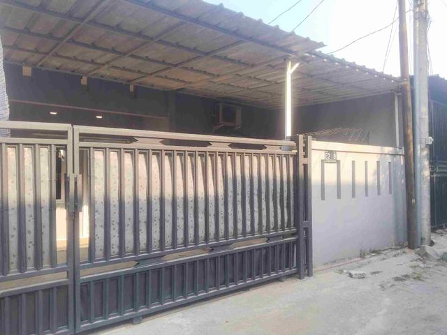 Disewakan Rumah di cluster cipondoh Tangerang Kota