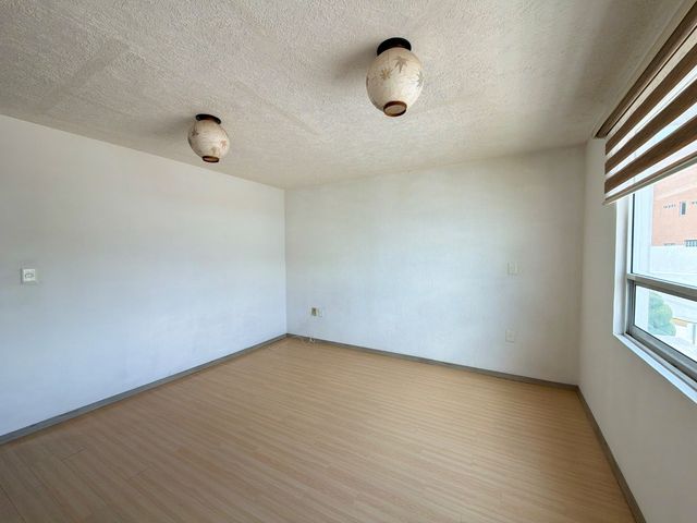 place photo 57