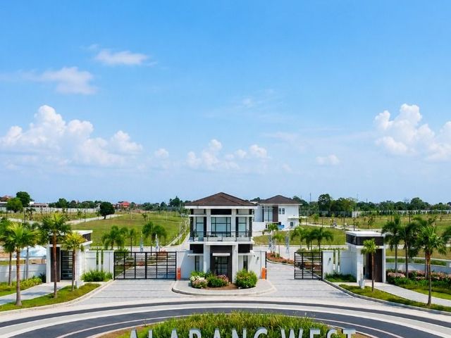 Residential Lot For Sale in Alabang West | 7866