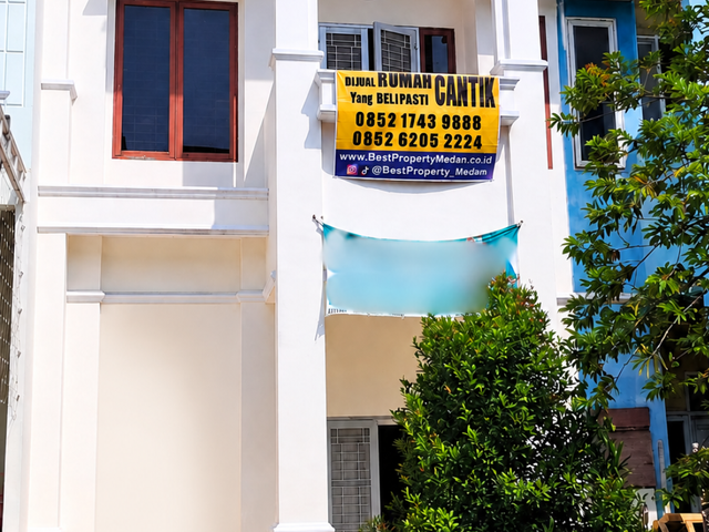 Rumah Cantik daerah Krakatau Ujung Jalan Aluminium Raya