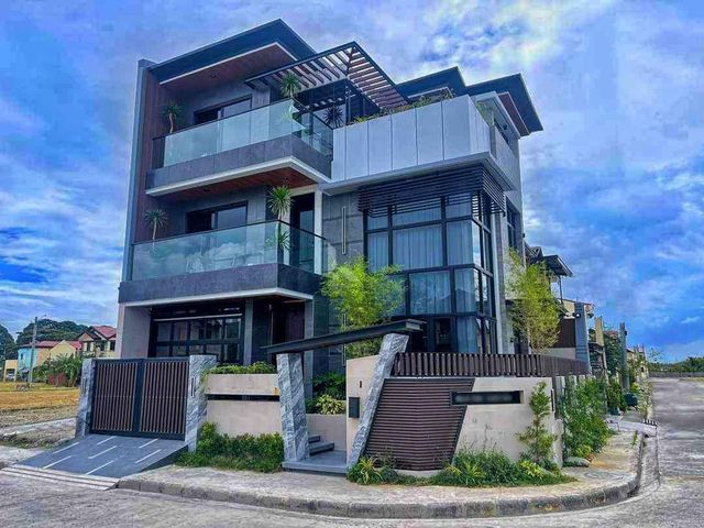 Fully Furnished 3-Bedroom House and Lot for Sale in Grand Meadows Cavite