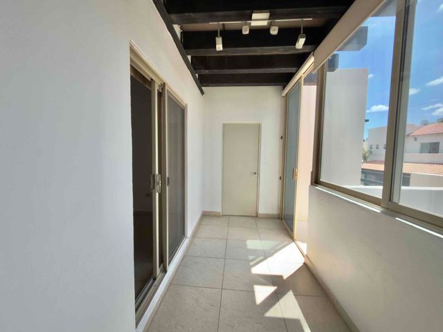 place photo 32