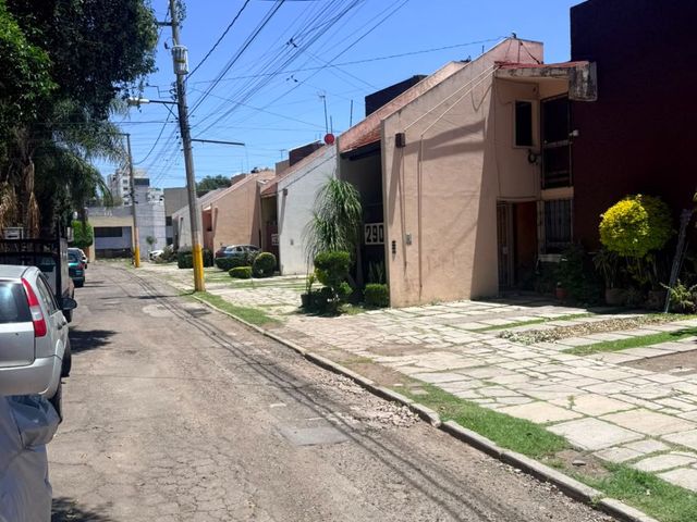 place photo 9