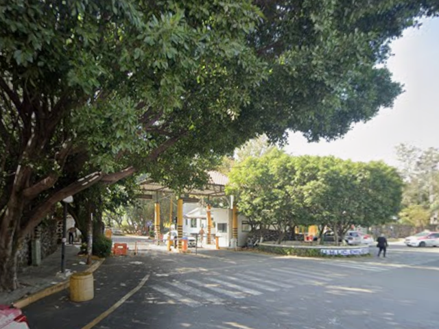 place photo 9