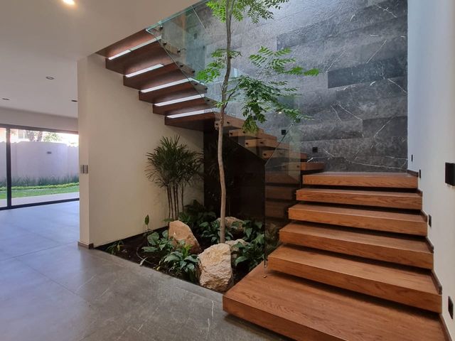 place photo 47