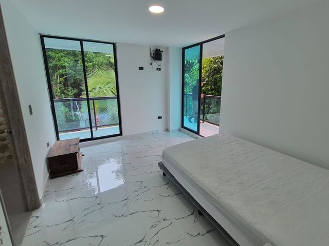 place photo 49