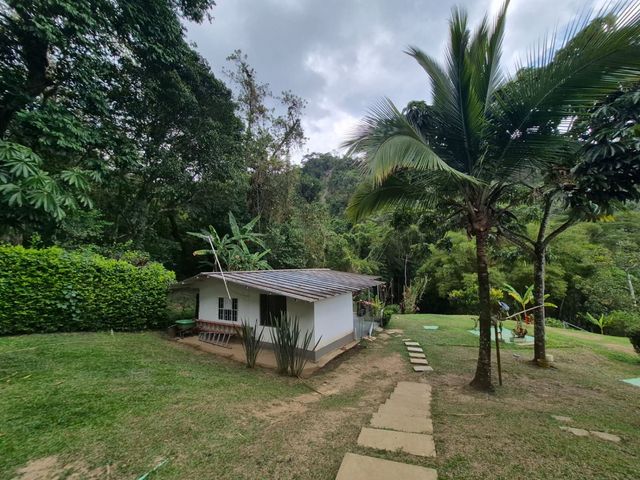 place photo 89