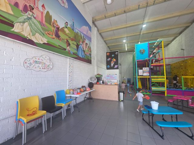 place photo 11
