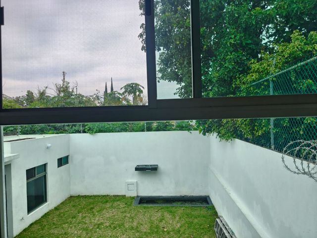place photo 43