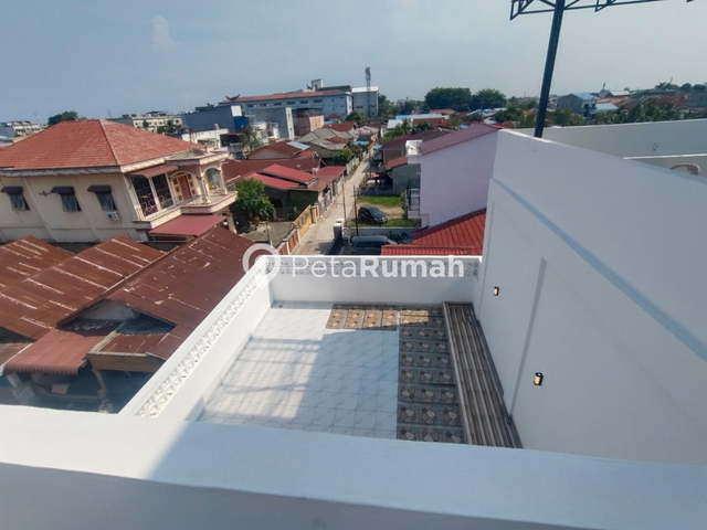 place photo 34