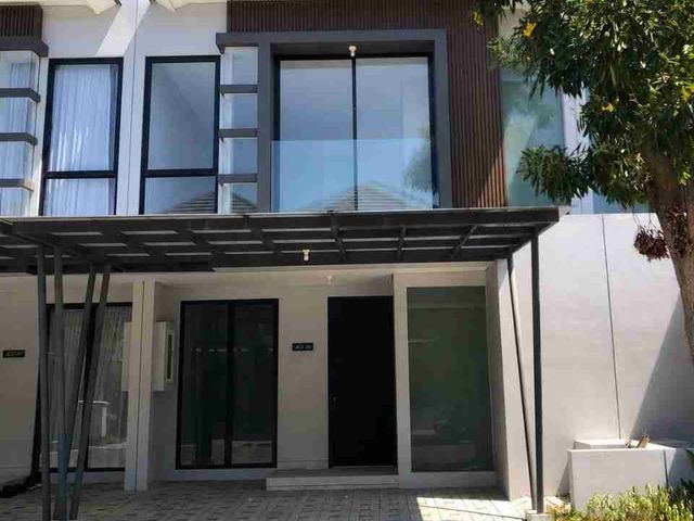 Rumah 2 Lantai Grand Pakuwon Surabaya Barat