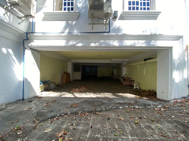 place photo 83