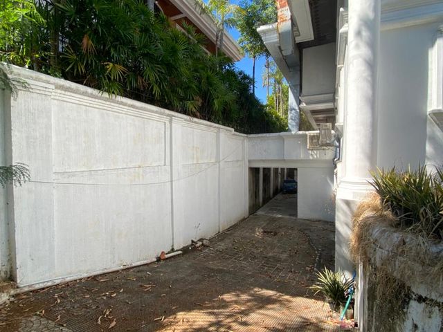 place photo 90