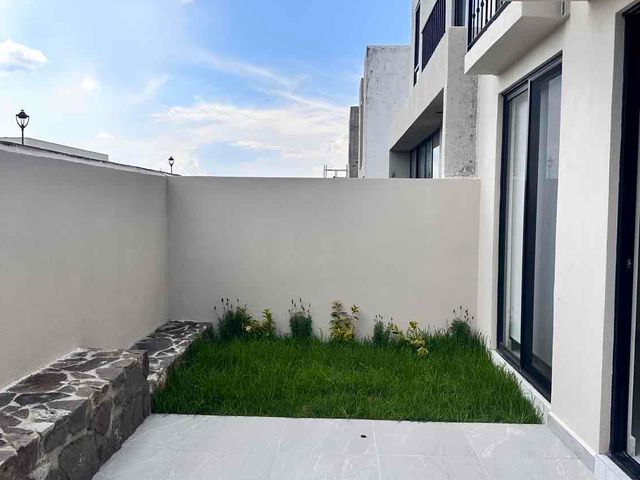 place photo 30