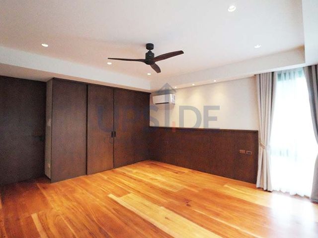 place photo 60