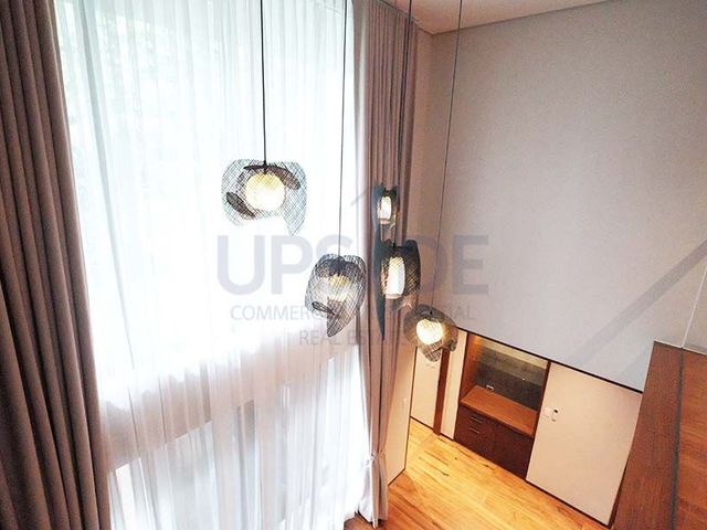 place photo 64