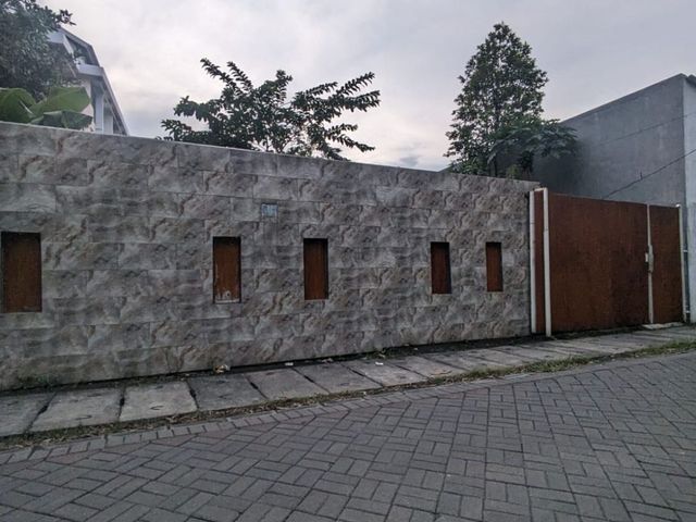 Disewakan Rumah Ketintang Surabaya