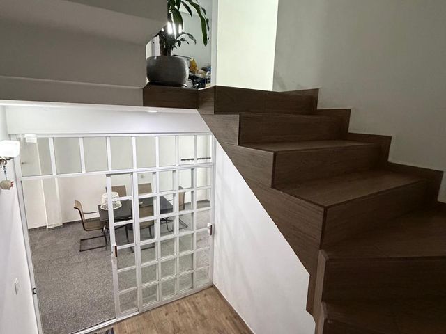 place photo 66