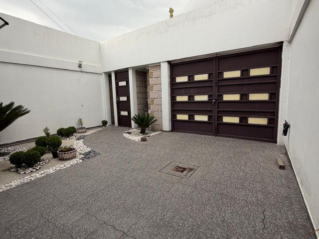 place photo 70